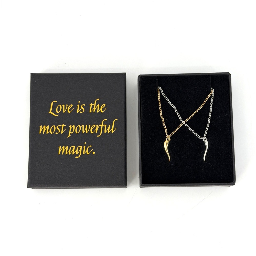 LitJoy Kingdom of the Wicked Cornicello Best Friend Necklace Set Kerri Maniscalc